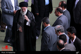 اقامه نماز عید فطر در مصلی تهران به امامت مقام معظم رهبری