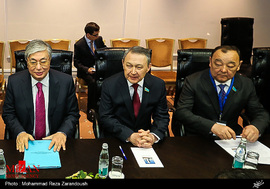 دیدار دکتر لاریجانی با رئیس مجلس قزاقستان 