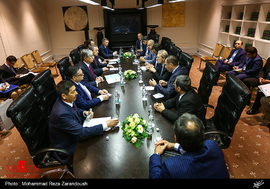 دیدار دکتر لاریجانی با رئیس مجلس قزاقستان 
