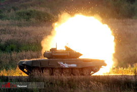 آتش سوزی تانک روسی در طول یک رزمایش