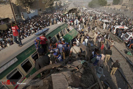 خروج قطار از ریل در کراچی