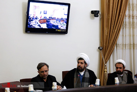 نشست دادستان تهران با موضوع فضای مجازی 
