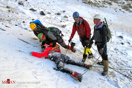 پیدا شدن پیکر یکی از دو کوهنورد مالزیایی مفقود شده در دماوند
