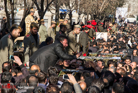 مراسم تشییع جانباختگان حادثه قطار سمنان در تبریز
