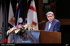 علی طیب نیا وزیر اقتصاد و دارایی 