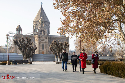 اِچمیادزین یا اجمیاتزین با نام رسمی واغارشاپات نام یک شهر و همچنین یک مکان مقدس در کشور ارمنستان است.