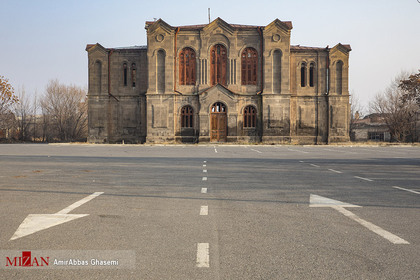 اِچمیادزین یا اجمیاتزین با نام رسمی واغارشاپات نام یک شهر و همچنین یک مکان مقدس در کشور ارمنستان است.