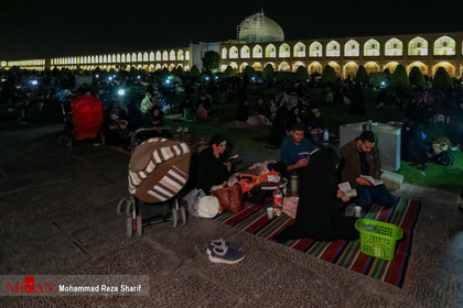 مراسم احیاء شب بیست و یکم ماه مبارک رمضان در اصفهان 