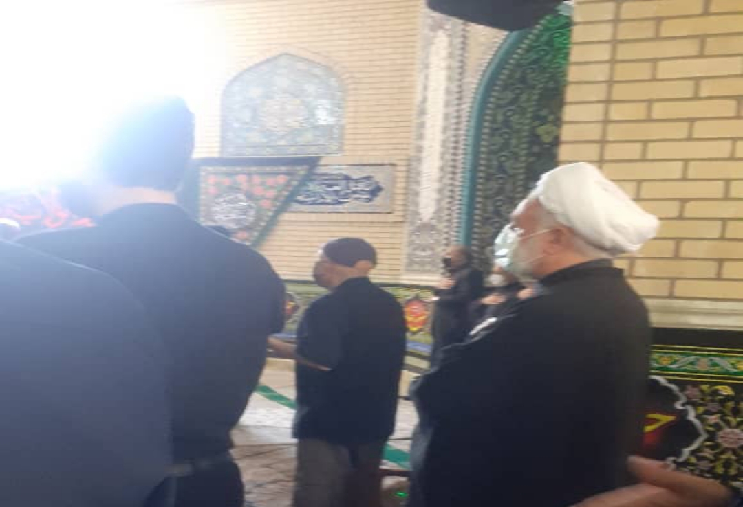رئیس قوه‌قضاییه روز عاشورا در اجتماع عزاداران حسینی حاضر و به گفت‌و‌گوی چهره به چهره با مردم و عزاداران پرداخت