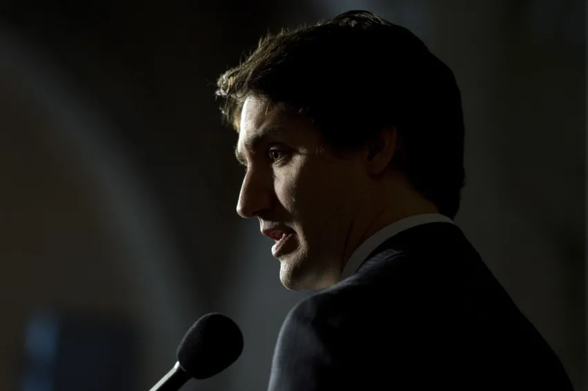 نخست وزیر کانادا توییت دروغ خود را پاک کرد