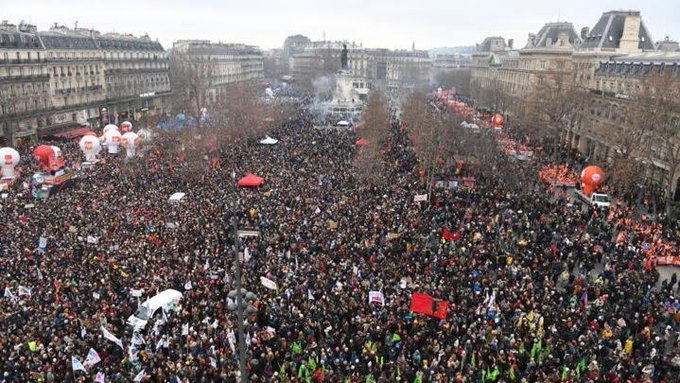 تظاهرات میلیونی و اعتصاب سراسری در فرانسه؛ دومین بندر بزرگ این کشور مسدود شد